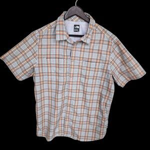 The North Face Pine Knot Shirt Mens LG Plaid Short Sleeve Button Up Hiking Tech